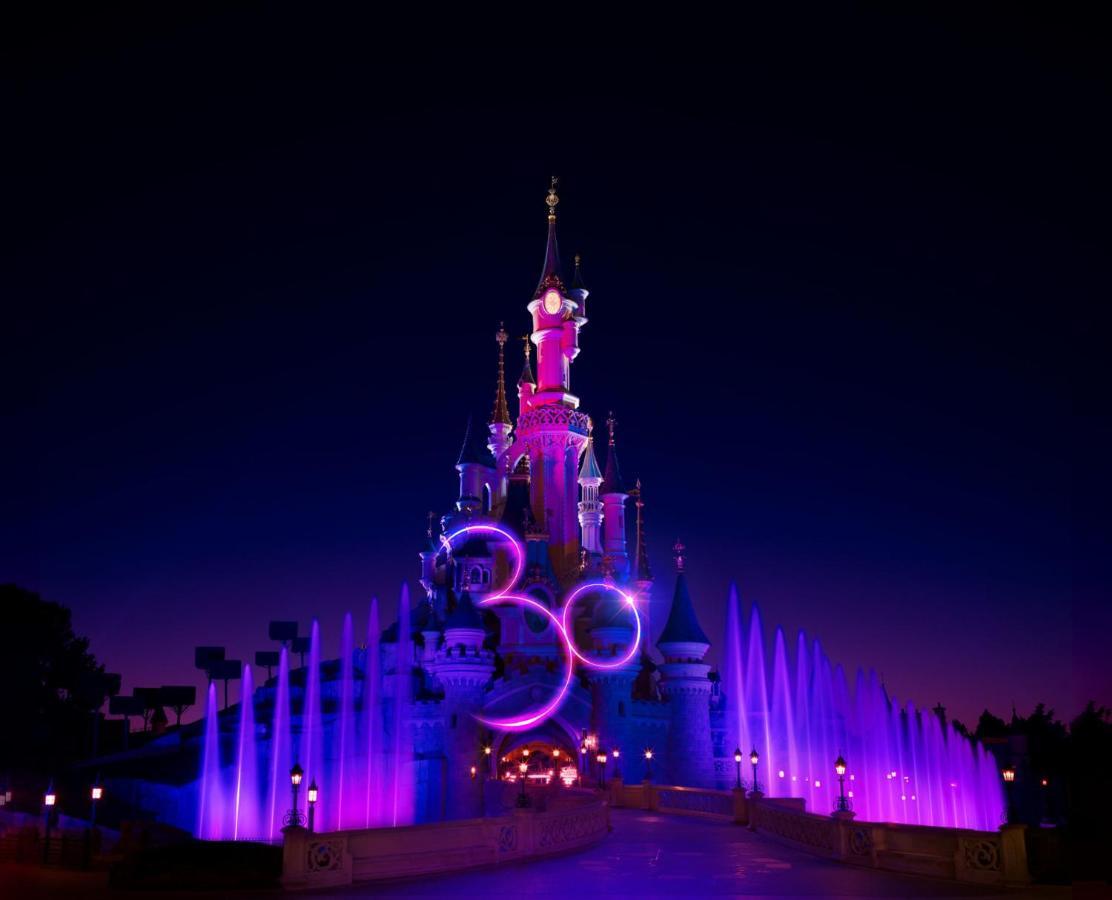 Private House Near Disneyland มองต์เตฮวา ภายนอก รูปภาพ